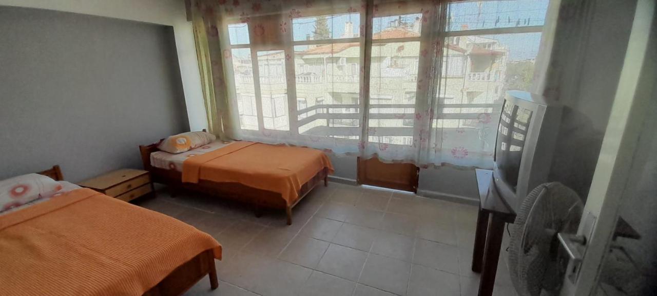 Set Arat Motel & Pansiyon Akcay  Exterior photo